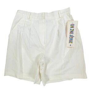 On The Verge Vintage 90s Pleated Shorts Womens 6 White Cotton NWT